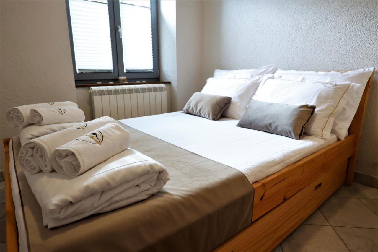 Guesthouse Idila Pod Nanosom Сеножече Екстер'єр фото