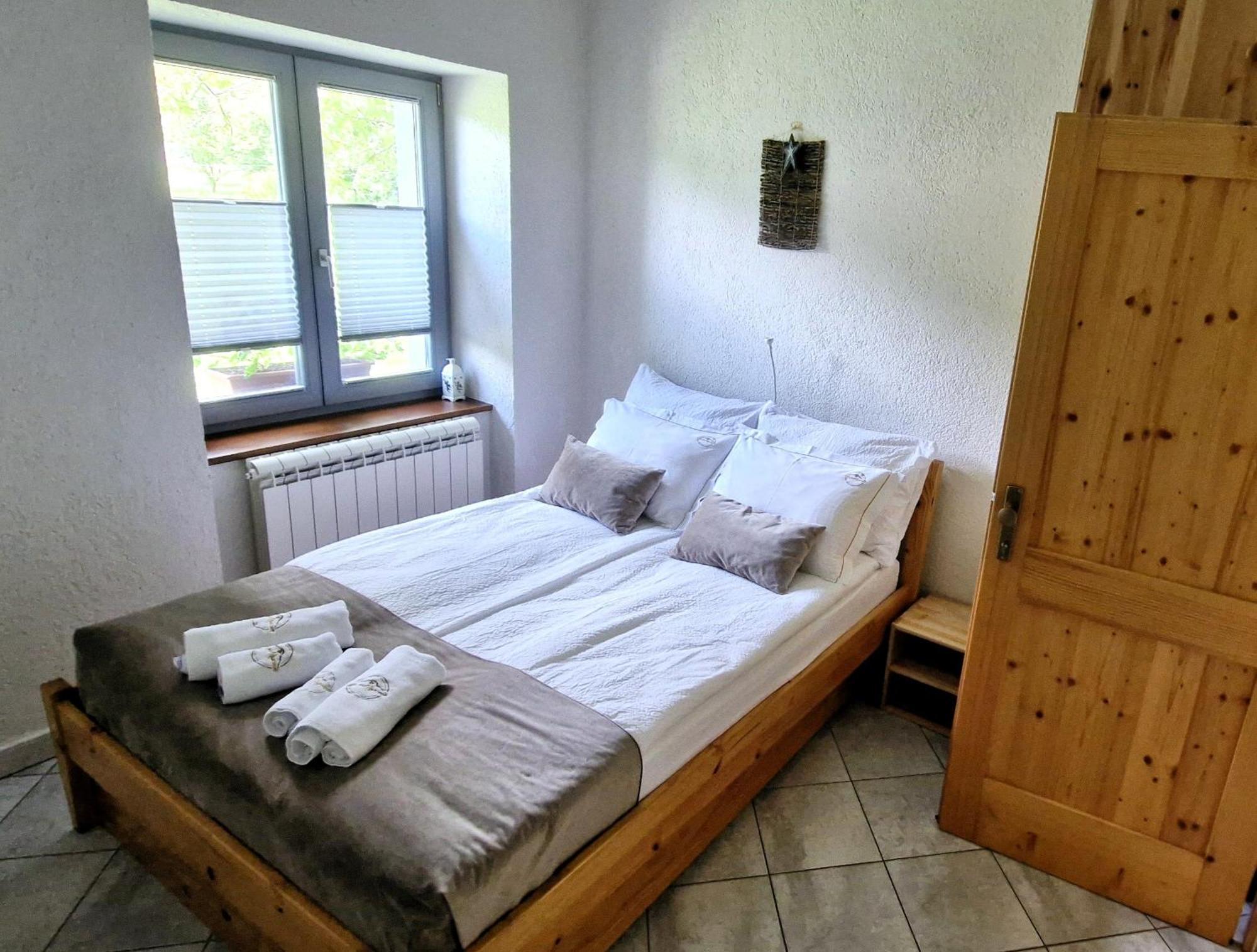 Guesthouse Idila Pod Nanosom Сеножече Екстер'єр фото
